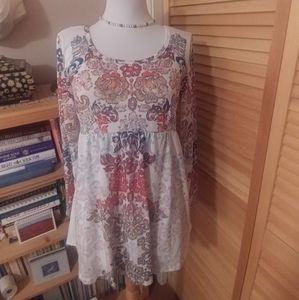 One World White Print Top/Sweater size L